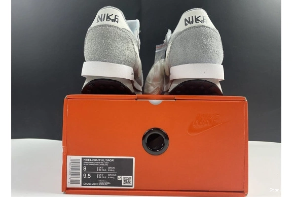 Fragment sacai Nike LD SF DH2684-001 Grey Waffle 0226